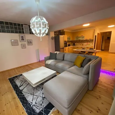 Appartement Elaiorama *