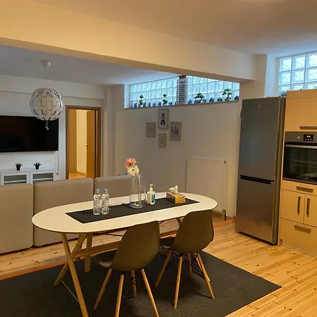 Elaiorama Apartment *